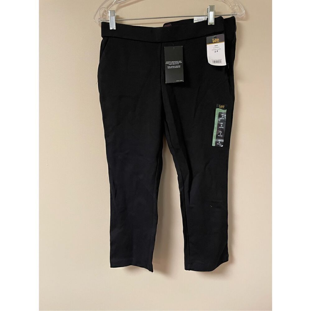 Brand New Lee Ultra Lux Any Wear Pants Women's Size: 2 Petite Unionall Black